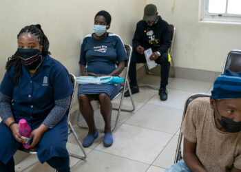 Opinion | In Africa, Dealing With Vaccine Challenges and the Omicron Variant