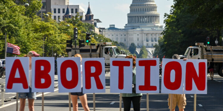If Roe Is Reversed, by the Numbers