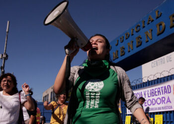 El Salvador Releases 3 Women Serving Long Prison Sentences for Abortions