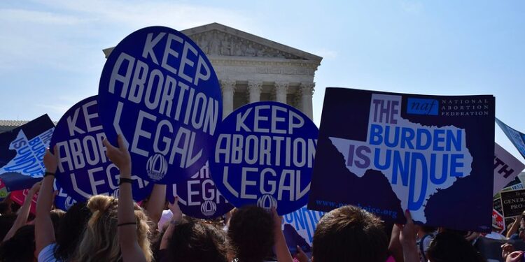 Conservative Justices Show Contempt for Women’s Rights in Dobbs v. Jackson Hearings