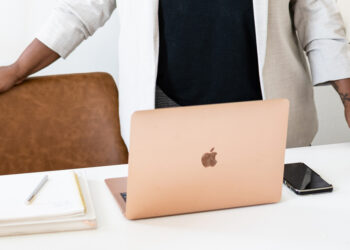 Work Tips: What To Do Before Logging off for the Holidays