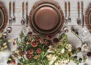 How to Handle Political Conversations at The Holidays