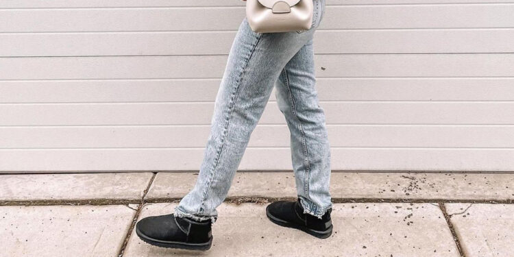 7 Ways to Style Your Uggs This Winter
