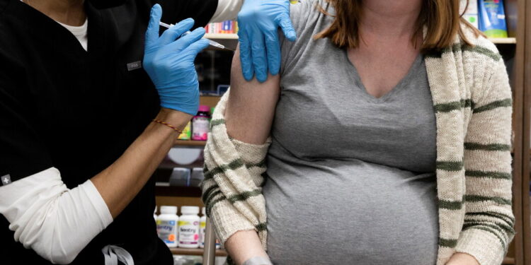 Covid Vaccinations Do Not Lead to Pre-term Births, Study Says