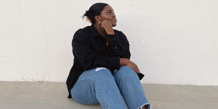 Life Lessons You Learn in Your 20s, According to a Therapist