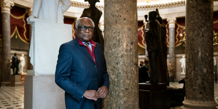 Clyburn Pushes Childs for Supreme Court, Testing Sway With Biden