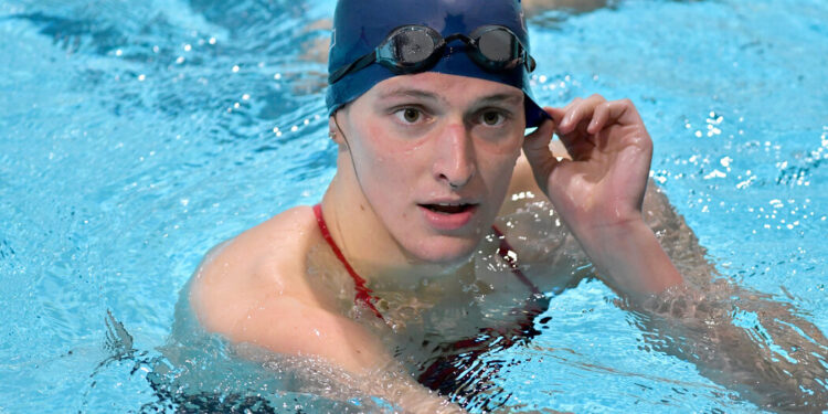 Lia Thomas Is Cleared to Swim at N.C.A.A. Championships