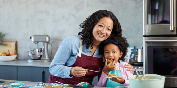 Her Daughter’s Food Allergies Made Finding Healthy Snacks Impossible, So This Mother Quit Her Corporate Job to Change That