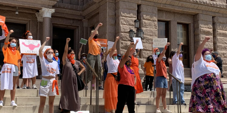 “Shame On You”: 16-Year-Old in Texas Refuses To Be Silent About Her Reproductive Rights