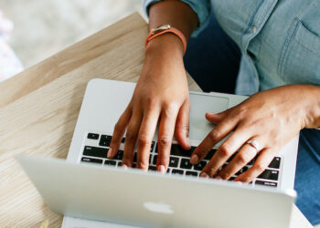 How to Approach Your Boss If You Want a Raise