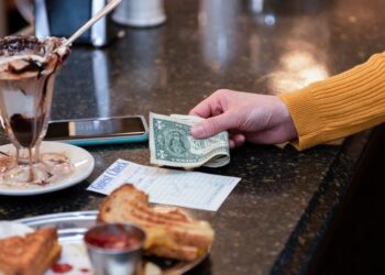 7 Money Myths To Ditch This Year