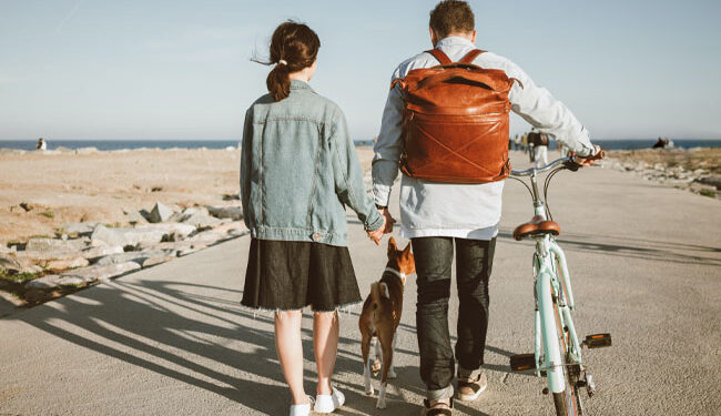 12 Signs You’re Trying to Force a Relationship That Just Isn’t Right