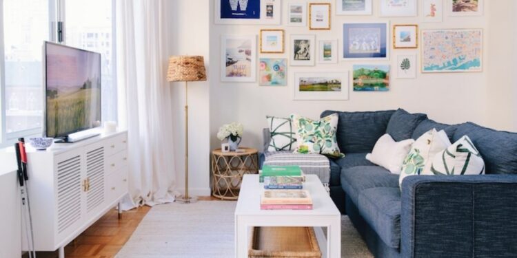 Home Tour: Amy Littleson’s Beachy NYC Apartment