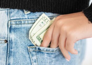 Money Tips Everyone Should Know, From a Finance Writer