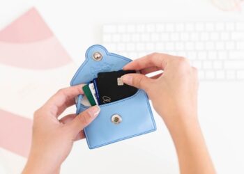 5 Good Credit Card Habits To Make a Part of Your Routine