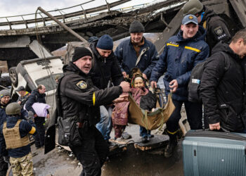 Photographing the Reality of War