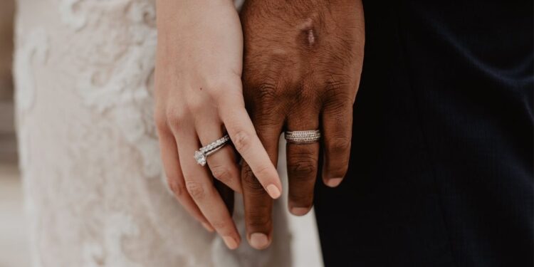 Money Questions Newlyweds Should Ask Each Other