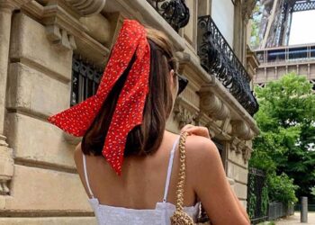 How to Dress For Warm Weather Like a French Girl