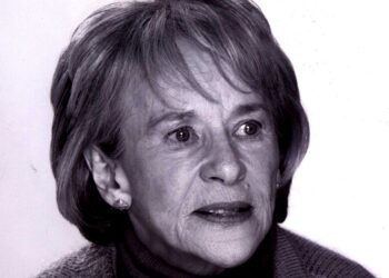 Eleanor Munro, Who Profiled Women Artists, Is Dead at 94