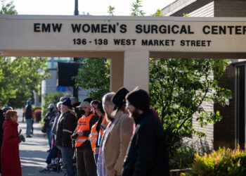 Kentucky Becomes First State to Ban In-Clinic Abortion, Forcing People Out of State or Online for Care