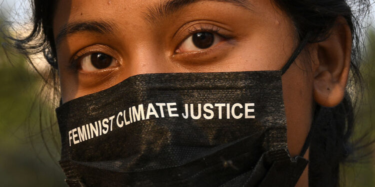The Power of Mobilizing Women in the Climate Crisis