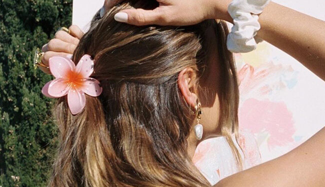 8 Easy Hairstyles to Try This Spring