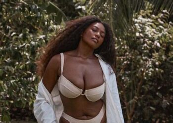 The Absolute Best Bathing Suits for Big Boobs