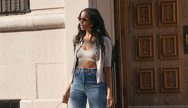 7 Fun Outfits to Wear Your Jeans in 2022