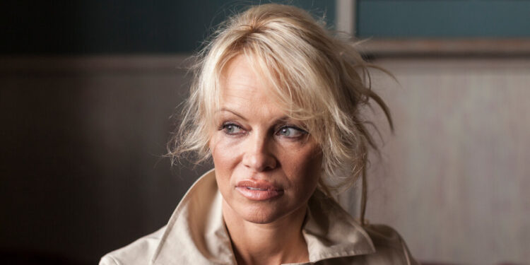 Pamela Anderson, Amber Heard y los límites del arco redentor de las mujeres