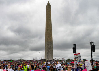 Thousands Gather at Marches for Abortion Rights