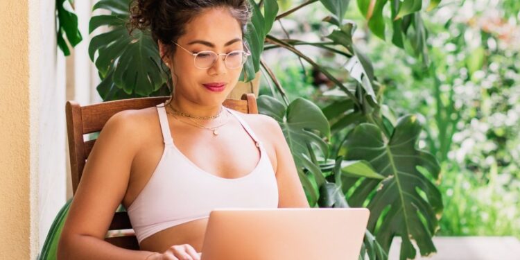 Productivity Tips for When Summer Is Calling Your Name