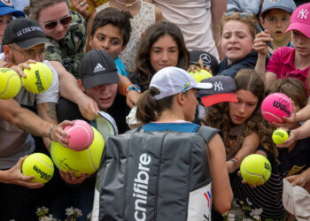 Tennis Tops Women’s Sports, and Yet Still Fights for Footing