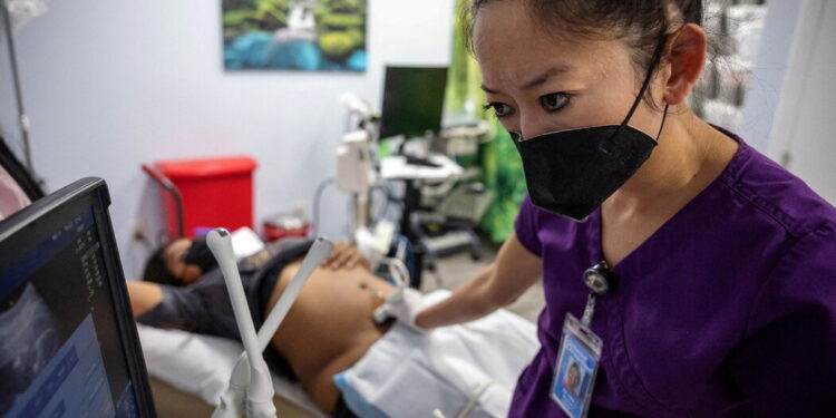 Florida Health Care Providers Urge Judge to Block State’s Abortion Ban