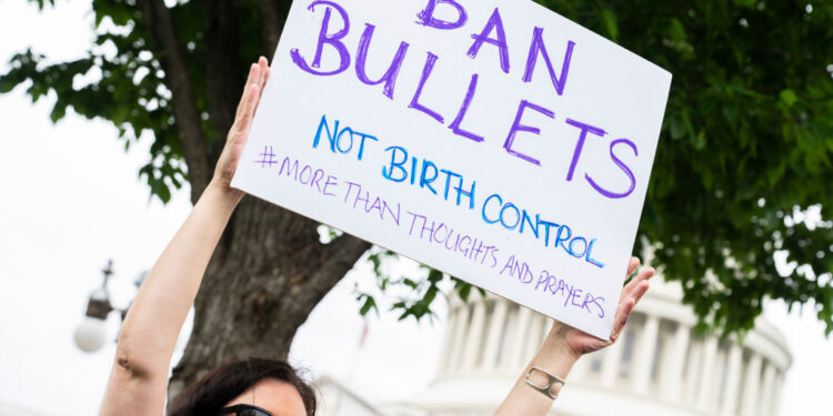 Access to Birth Control Is in Danger if Roe is Overturned