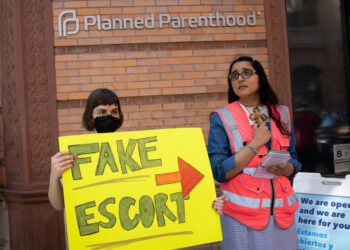 Democrats in Congress Introduce Bill to Crack Down on Fake Clinics and Anti-Abortion Disinformation