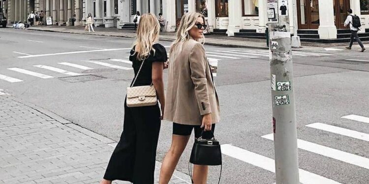 How to Maintain Friendships as You Get Older