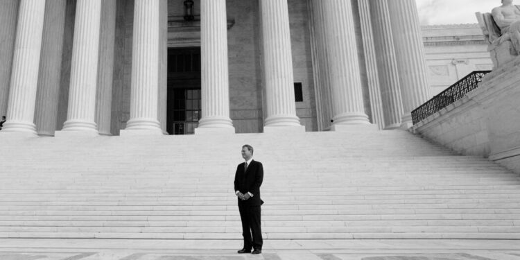 Opinion | If Only John Roberts Would Retire