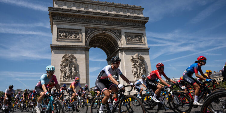 At Tour de France Femmes, It’s a Steep Climb to Equality