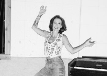 Amanda Shires Isn’t Letting Nashville, or Her Marriage, Off the Hook