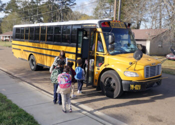 A Federal Guaranteed Income Policy Could End Generational Cycles of Poverty