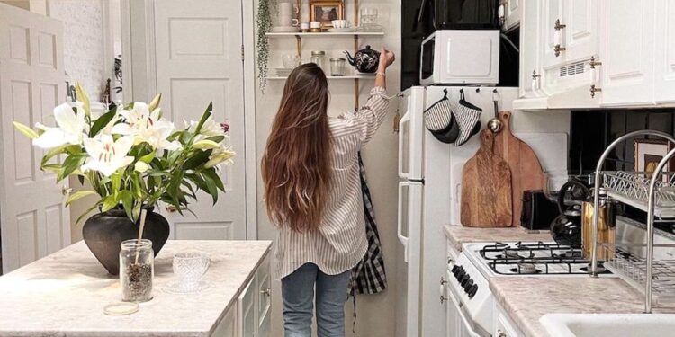 Easy Kitchen Decor Tricks to Make Your Space Feel Homier