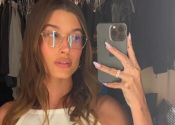 How to Get Hailey Bieber’s ‘Glazed Donut’ Nails