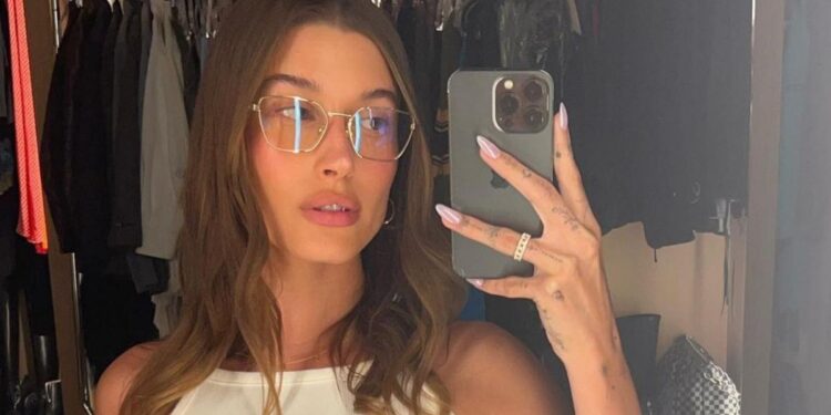 How to Get Hailey Bieber’s ‘Glazed Donut’ Nails