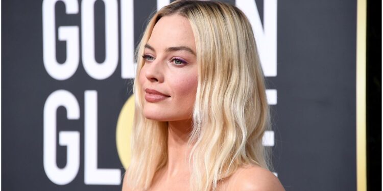 The Long Bob Is the It-Girl Haircut of 2022