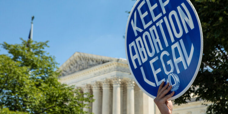 Google Says It Will Delete Location Data When Users Visit Abortion Clinics