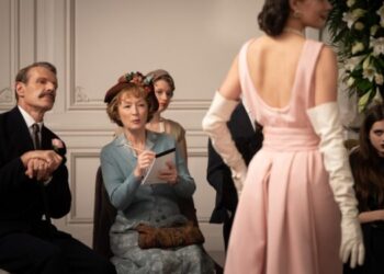 Lesley Manville Twinkles in ‘Mrs. Harris Goes to Paris’