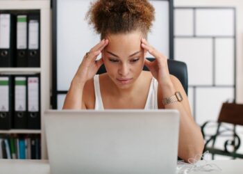 Should I Quit My Job? 7 Things to Consider First