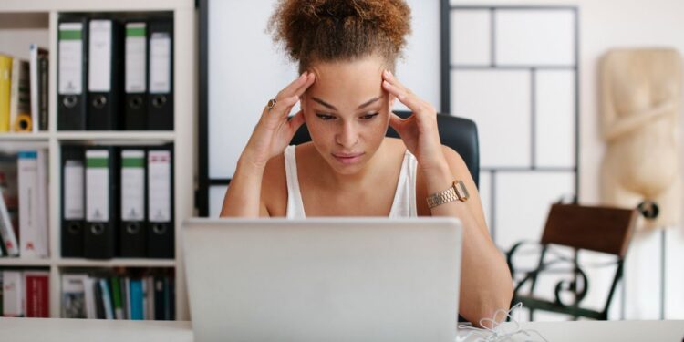 Should I Quit My Job? 7 Things to Consider First