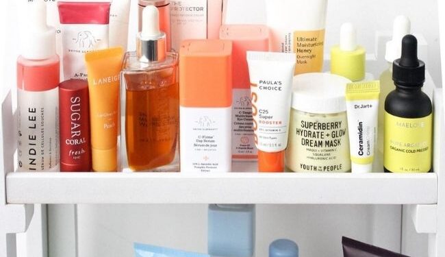 The Correct Order to Apply Your Skincare Products