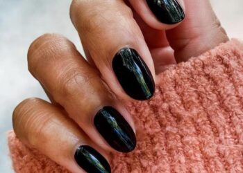 The Coolest Nail Colors Everyone Will Be Wearing This Fall
